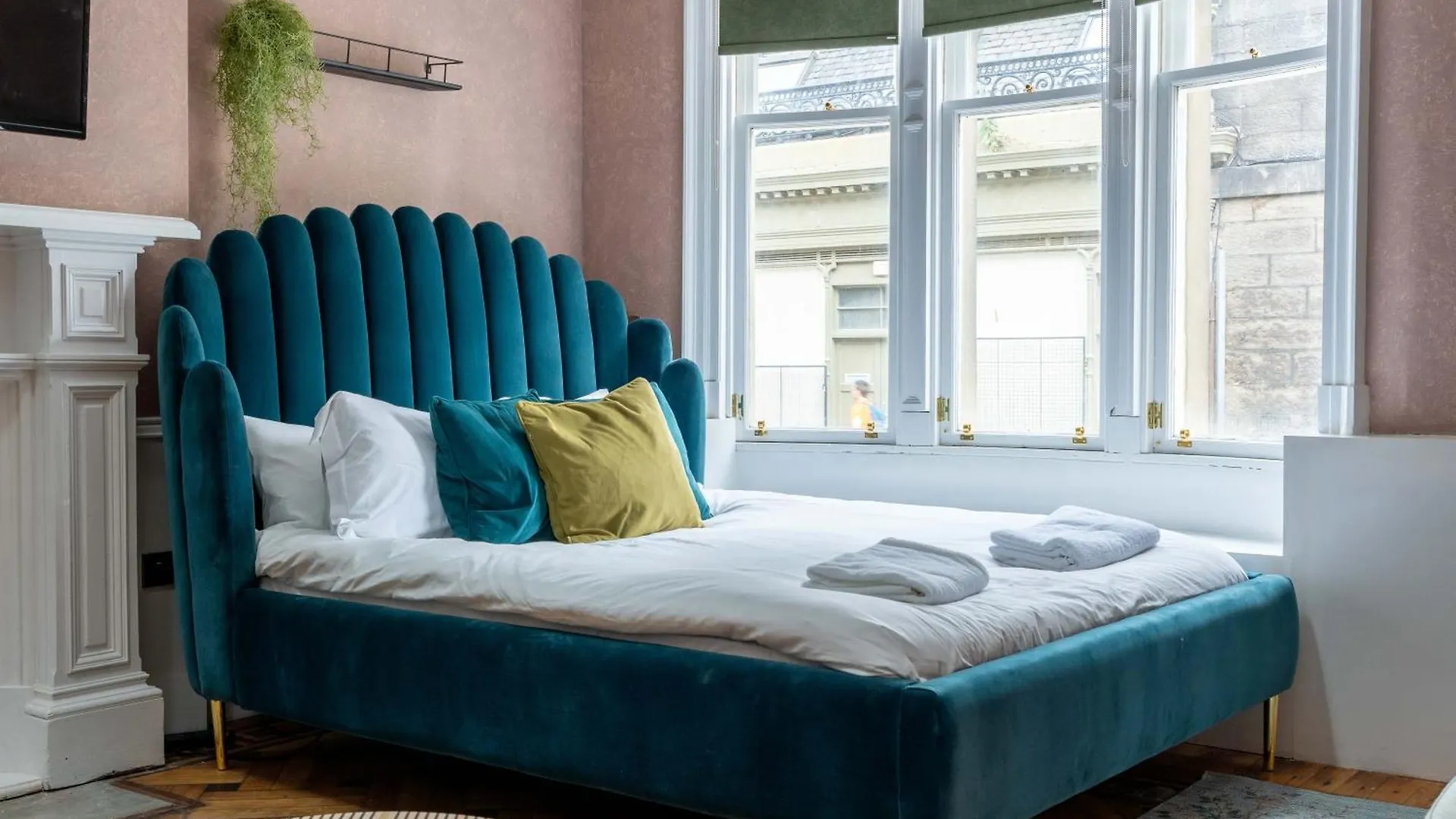 ****  89 The Merchants Luxury Aparthotel By The House Of Danu EDI Großbritannien