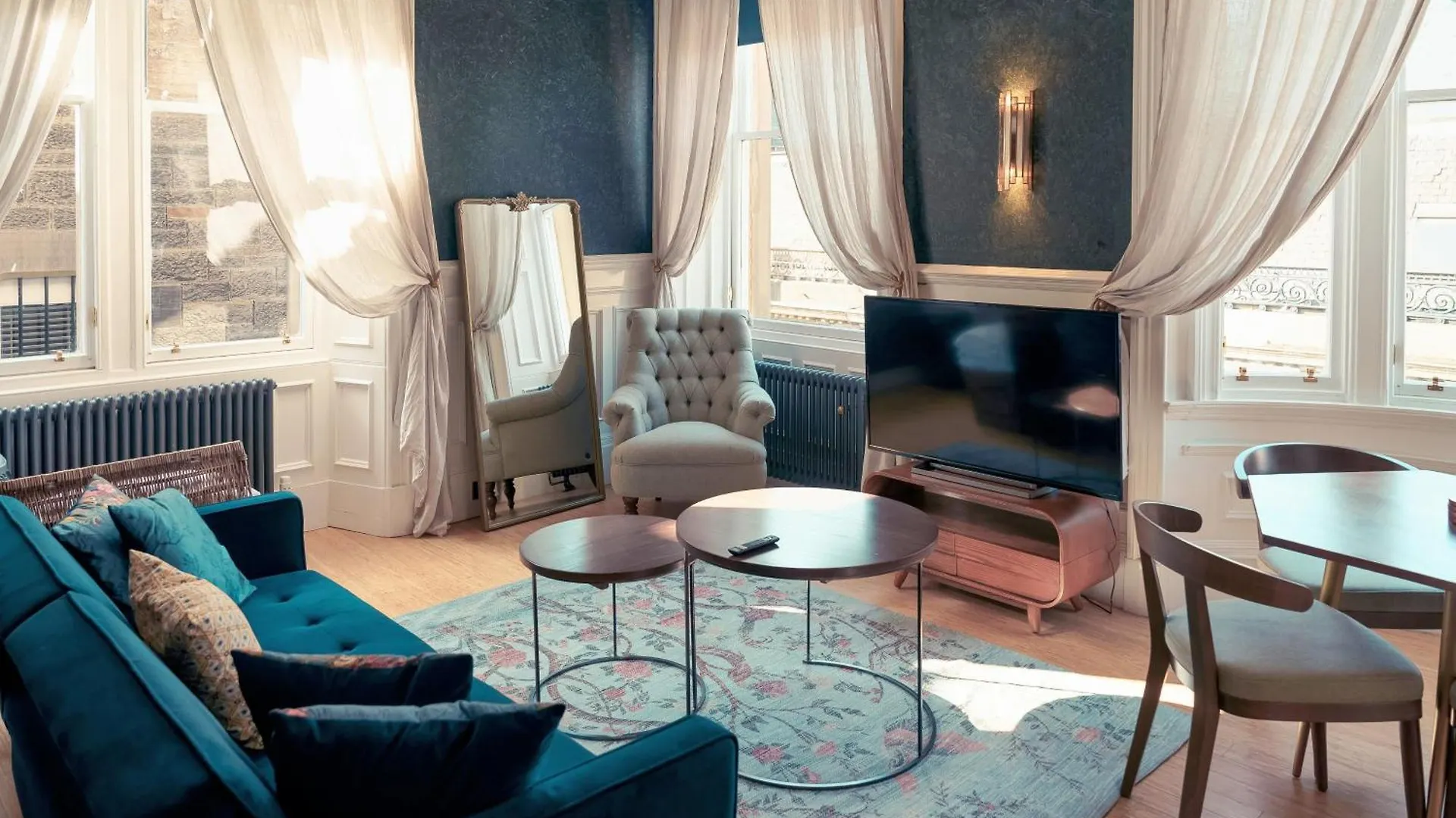 89 The Merchants Luxury Aparthotel By The House Of Danu EDI